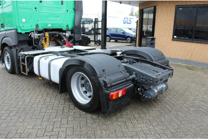 Mercedes-Benz Actros 1942 * 4x2 * 2 TANK * MEGA * - Nyergesvontató: 5 kép. Mercedes-Benz Actros 1942 * 4x2 * 2 TANK * MEGA * - Nyergesvontató: 5 kép.