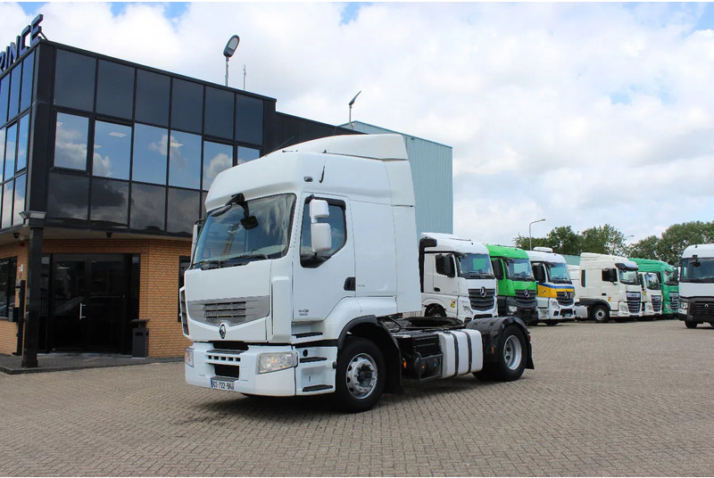 Renault Premium 460 * RETARDER * EURO5. EEV *2x Tank * 4X2 * - Nyergesvontató: 1 kép. Renault Premium 460 * RETARDER * EURO5. EEV *2x Tank * 4X2 * - Nyergesvontató: 1 kép.