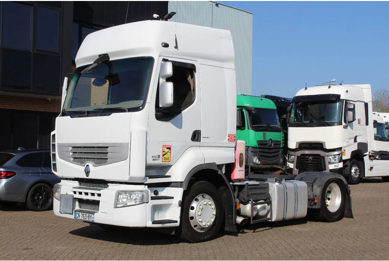 Renault Premium 460 * RETARDER * EURO5. EEV * HYDRAULIC * 4X2 * - Nyergesvontató: 2 kép. Renault Premium 460 * RETARDER * EURO5. EEV * HYDRAULIC * 4X2 * - Nyergesvontató: 2 kép.