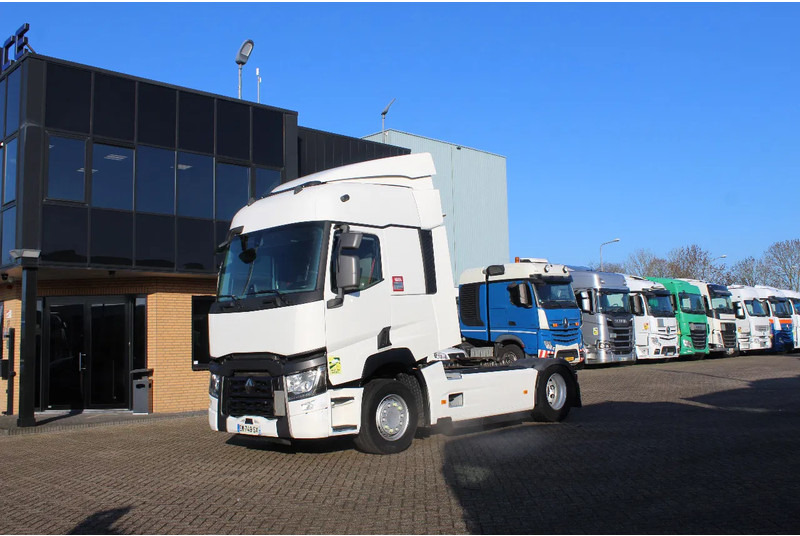 Renault T460 * EURO6 * FULL SPOILER * 2 TANK * - Nyergesvontató: 1 kép. Renault T460 * EURO6 * FULL SPOILER * 2 TANK * - Nyergesvontató: 1 kép.