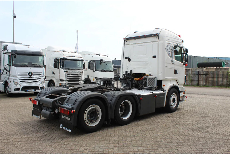 Scania R620-V8 * RETARDER * HYDRAULIC * 3 PEDAL * 6X2 * - Nyergesvontató: 3 kép. Scania R620-V8 * RETARDER * HYDRAULIC * 3 PEDAL * 6X2 * - Nyergesvontató: 3 kép.