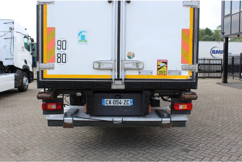 Volvo FM 330 * EURO5 * CARRIER SUPRA SILENT MT * - Hűtős teherautó: 5 kép. Volvo FM 330 * EURO5 * CARRIER SUPRA SILENT MT * - Hűtős teherautó: 5 kép.