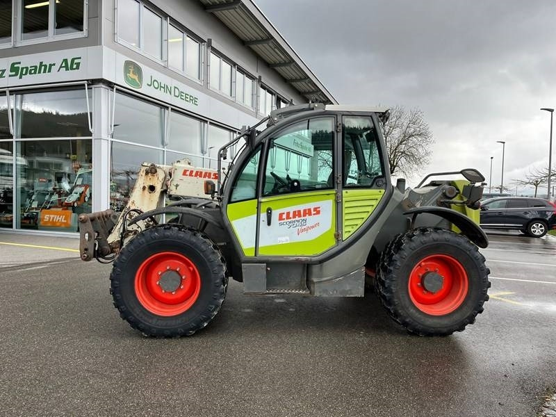 Claas Scorpion 7045 - Teleszkópos rakodó: 1 kép. Claas Scorpion 7045 - Teleszkópos rakodó: 1 kép.