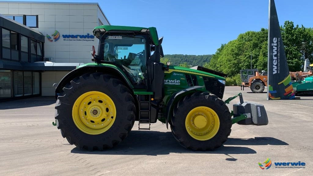 John Deere 7R 350  - Traktor: 1 kép. John Deere 7R 350  - Traktor: 1 kép.
