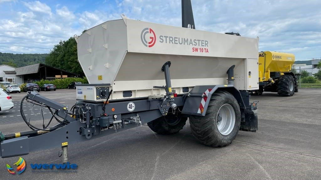 Streumaster SW10TA - Aszfaltozó gép: 2 kép. Streumaster SW10TA - Aszfaltozó gép: 2 kép.
