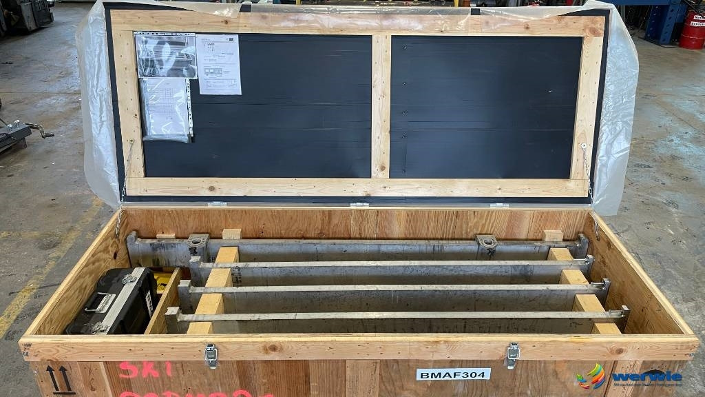Vögele Big-MultiPlex-Ski Nivellierautomatik Leveling - Útburkológép: 2 kép. Vögele Big-MultiPlex-Ski Nivellierautomatik Leveling - Útburkológép: 2 kép.