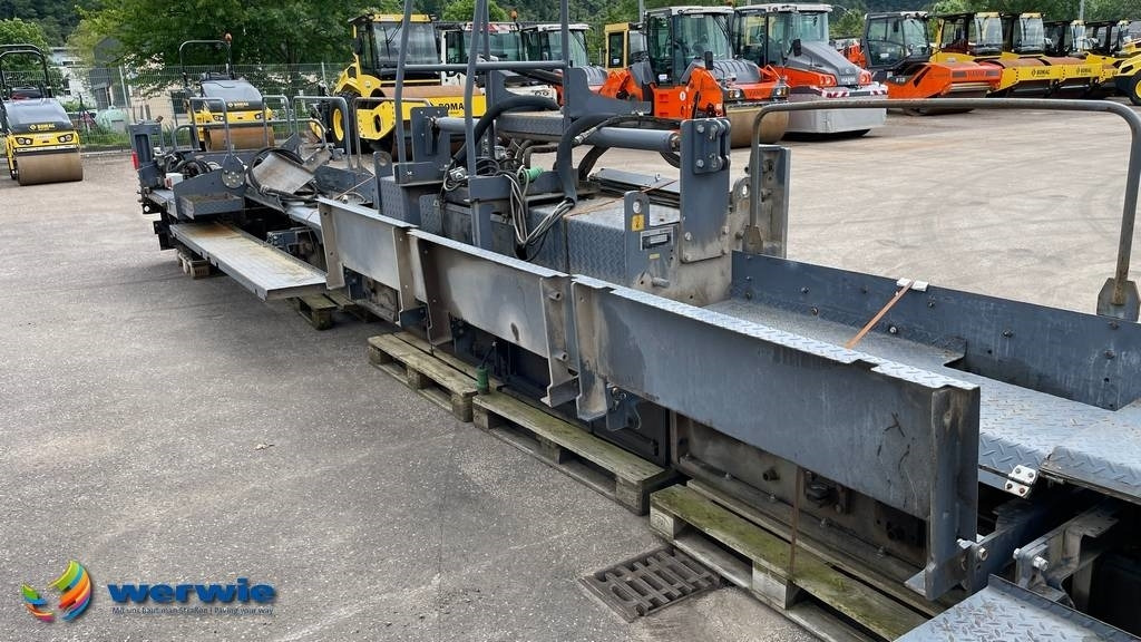 Vögele SB250-2TV 12,50 m fixed screed - Útburkológép: 5 kép. Vögele SB250-2TV 12,50 m fixed screed - Útburkológép: 5 kép.