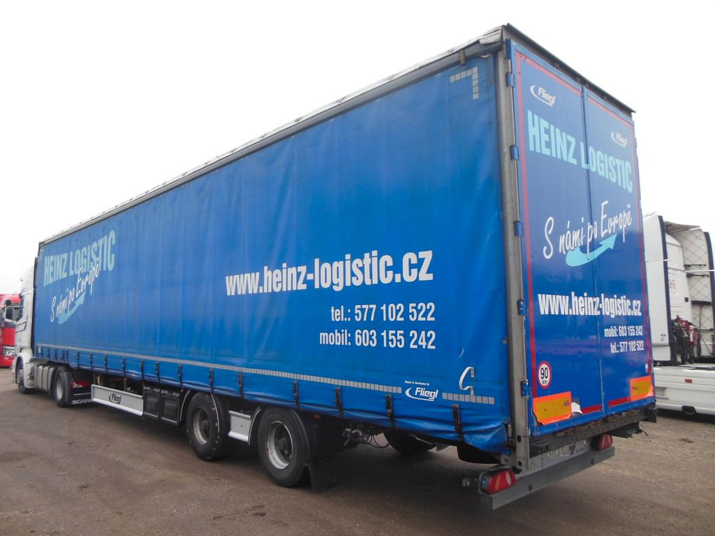 Fliegl SZS 320, LOWDECK, 2 ACHSE!!!, NUTZLAST 25.500 KG - Ponyvás félpótkocsi: 1 kép. Fliegl SZS 320, LOWDECK, 2 ACHSE!!!, NUTZLAST 25.500 KG - Ponyvás félpótkocsi: 1 kép.