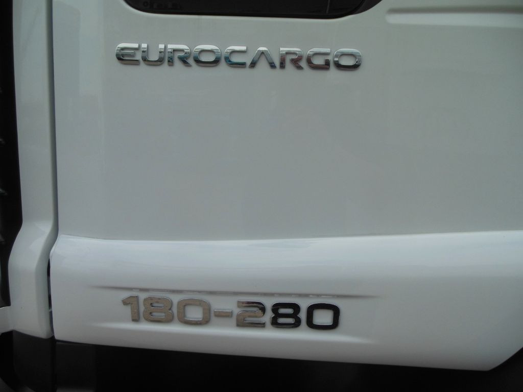 Iveco EUROCARGO ML 180E28/P, PTO - Alvaz teherautó: 5 kép. Iveco EUROCARGO ML 180E28/P, PTO - Alvaz teherautó: 5 kép.