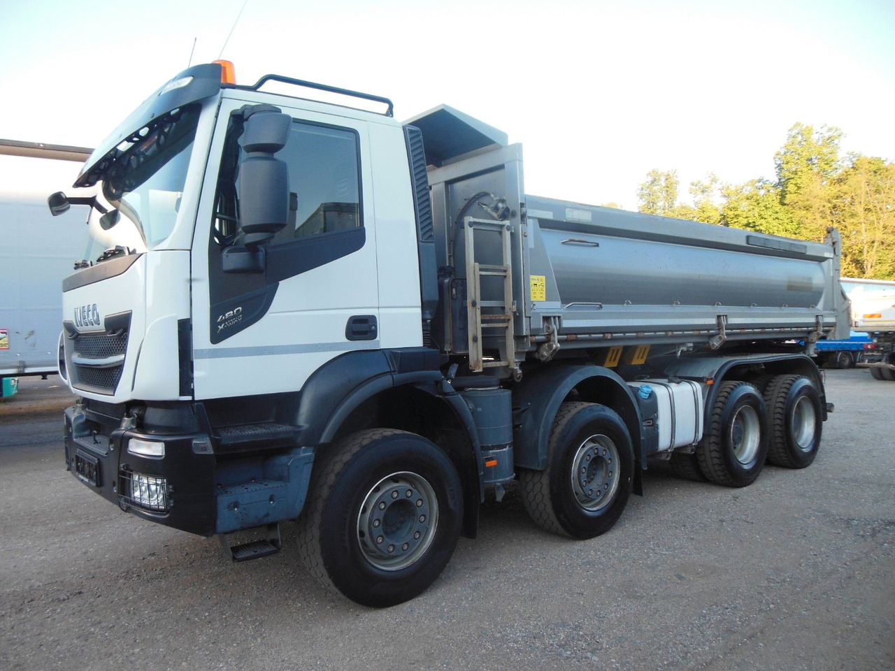 Iveco STRALIS X-WAY 480, 8X4, BORDMATIC, AHK, TOP!!! - Billenőplatós teherautó: 1 kép. Iveco STRALIS X-WAY 480, 8X4, BORDMATIC, AHK, TOP!!! - Billenőplatós teherautó: 1 kép.