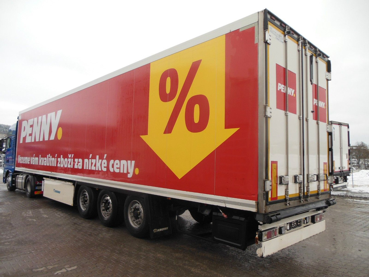 Krone SD, COOL LINER, DOPPELSTOCK, CARRIER VECTOR 1350 - Félpótkocsi dobozos: 4 kép. Krone SD, COOL LINER, DOPPELSTOCK, CARRIER VECTOR 1350 - Félpótkocsi dobozos: 4 kép.