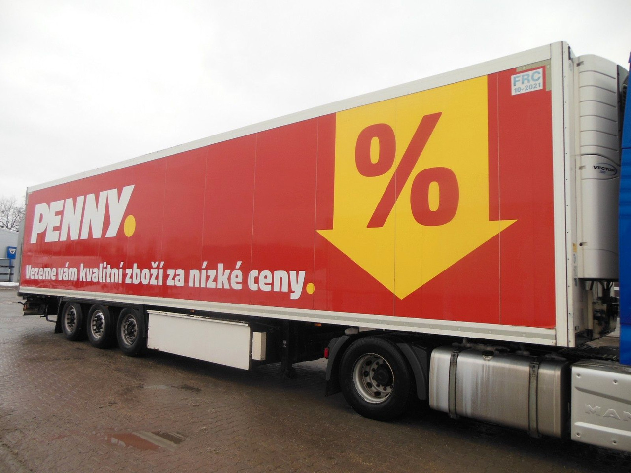 Krone SD, COOL LINER, DOPPELSTOCK, CARRIER VECTOR 1350 - Félpótkocsi dobozos: 2 kép. Krone SD, COOL LINER, DOPPELSTOCK, CARRIER VECTOR 1350 - Félpótkocsi dobozos: 2 kép.