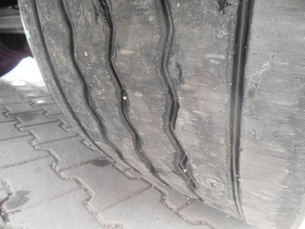 Ponyvás félpótkocsi Krone SD MEGA LINER, LOWDECK: 7 kép.