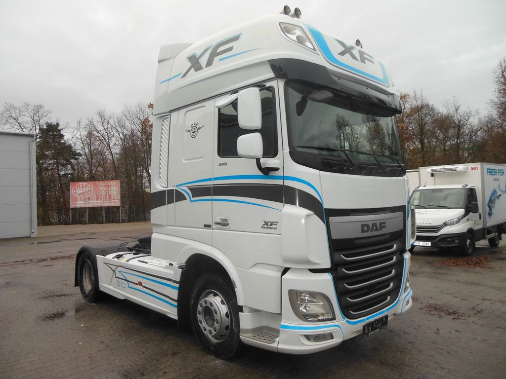 DAF XF 106.510 SSC, MANUELL, RETARDER, TOP STAND!!! - Nyergesvontató: 2 kép. DAF XF 106.510 SSC, MANUELL, RETARDER, TOP STAND!!! - Nyergesvontató: 2 kép.