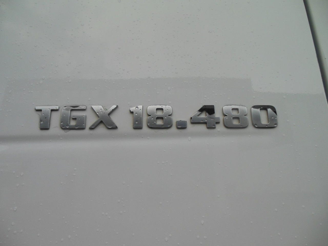 MAN TGX 18.480 BLS, MANUELL, HYDRAULIK, RETARDER - Nyergesvontató: 5 kép. MAN TGX 18.480 BLS, MANUELL, HYDRAULIK, RETARDER - Nyergesvontató: 5 kép.