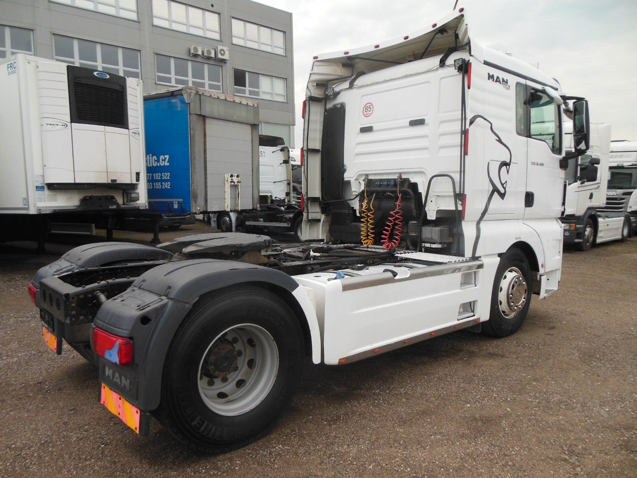MAN TGX 18.480 BLS, MANUELL, HYDRAULIK, RETARDER - Nyergesvontató: 3 kép. MAN TGX 18.480 BLS, MANUELL, HYDRAULIK, RETARDER - Nyergesvontató: 3 kép.