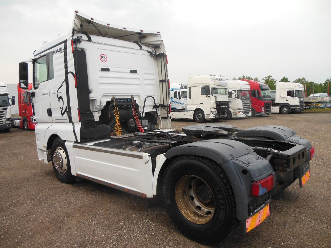 MAN TGX 18.480 BLS, MANUELL, HYDRAULIK, RETARDER - Nyergesvontató: 4 kép. MAN TGX 18.480 BLS, MANUELL, HYDRAULIK, RETARDER - Nyergesvontató: 4 kép.