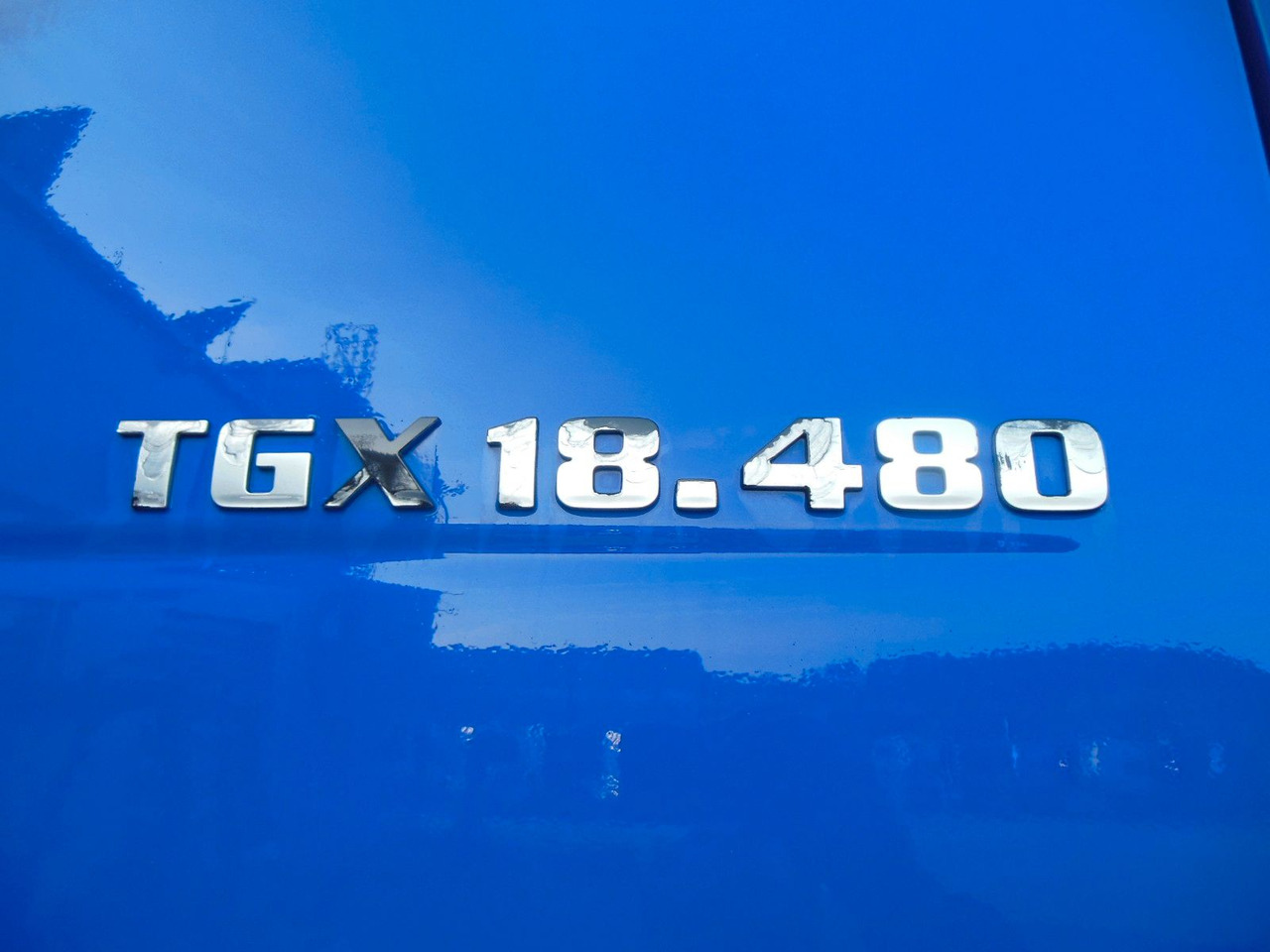 MAN TGX 18.480 BLS, MANUELL, STANDART - Nyergesvontató: 5 kép. MAN TGX 18.480 BLS, MANUELL, STANDART - Nyergesvontató: 5 kép.