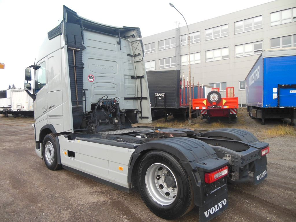 Volvo FH 13/460 TURBO COMPOUND,I-SAVE,I-PARK COOL,TOP Volvo FH 13/460 TURBO COMPOUND,I-SAVE,I-PARK COOL,TOP - Nyergesvontató: 4 kép. Volvo FH 13/460 TURBO COMPOUND,I-SAVE,I-PARK COOL,TOP Volvo FH 13/460 TURBO COMPOUND,I-SAVE,I-PARK COOL,TOP - Nyergesvontató: 4 kép.