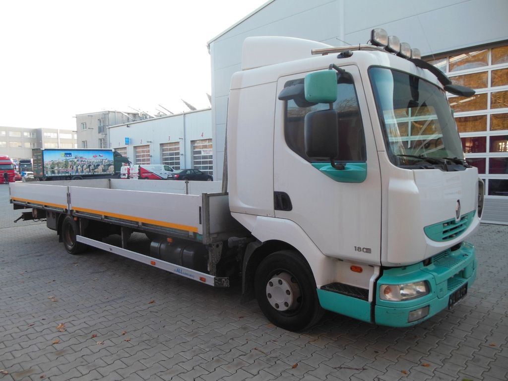 Renault MIDLUM DXI 180.08 - Platós kisteherautó: 2 kép. Renault MIDLUM DXI 180.08 - Platós kisteherautó: 2 kép.