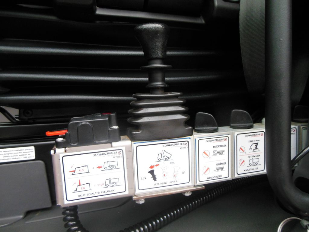 Billenőplatós teherautó, Darus autó Scania R 580,8X4,KIPPER,BORDMATIC,PALFINGER PK 19.001 Scania R 580,8X4,KIPPER,BORDMATIC,PALFINGER PK 19.001: 19 kép.