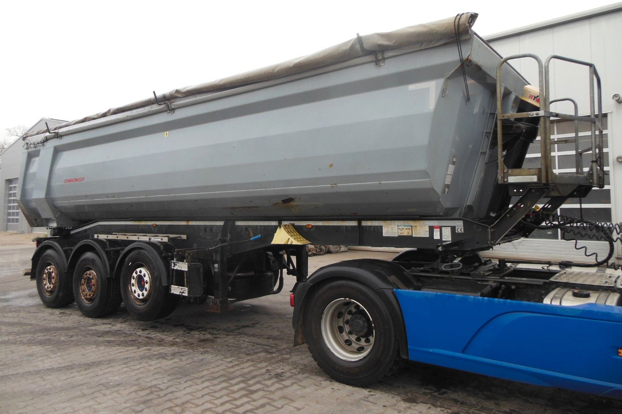 Schwarzmüller KIS 3/E, 29m3, SAF, GESAMTGEWICHT 44.000 KG - Félpótkocsi billenőplatós: 2 kép. Schwarzmüller KIS 3/E, 29m3, SAF, GESAMTGEWICHT 44.000 KG - Félpótkocsi billenőplatós: 2 kép.