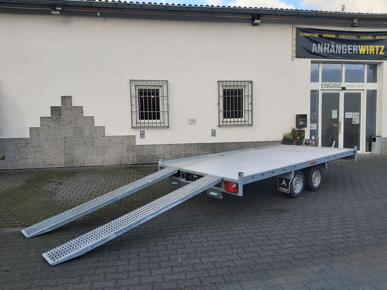 Anssems MSX 3000 Multitransporter 405x200cm Aluboden 3000kg Aktion bei Onlinekauf - Platós pótkocsi: 2 kép. Anssems MSX 3000 Multitransporter 405x200cm Aluboden 3000kg Aktion bei Onlinekauf - Platós pótkocsi: 2 kép.