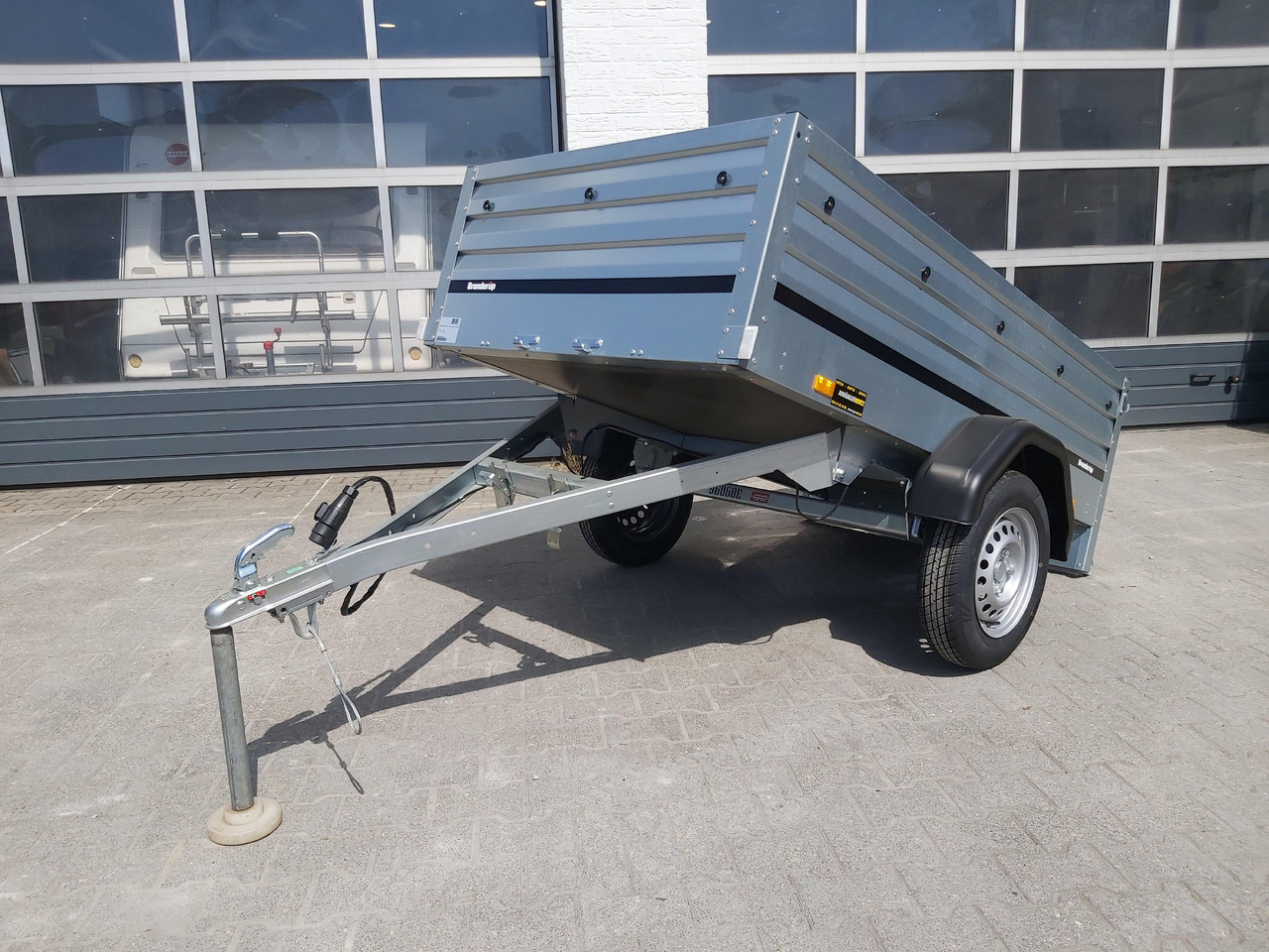 Brenderup 1205 S XLUB 750 Klappdeichselanhänger 204x116x55cm hohe Bordwände 750kg Januar Aktion - Autó utánfutó: 1 kép. Brenderup 1205 S XLUB 750 Klappdeichselanhänger 204x116x55cm hohe Bordwände 750kg Januar Aktion - Autó utánfutó: 1 kép.