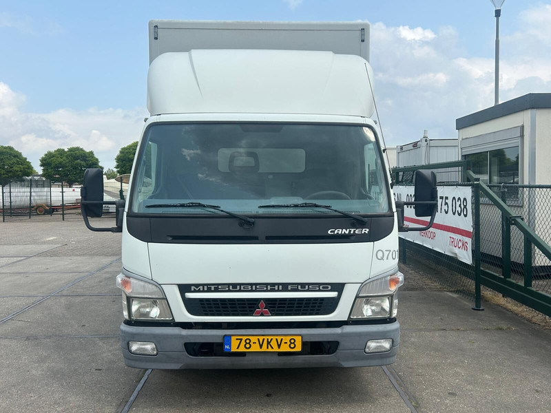 Dobozos felépítményű teherautó Mitsubishi Fuso CANTER 3C15: 8 kép.