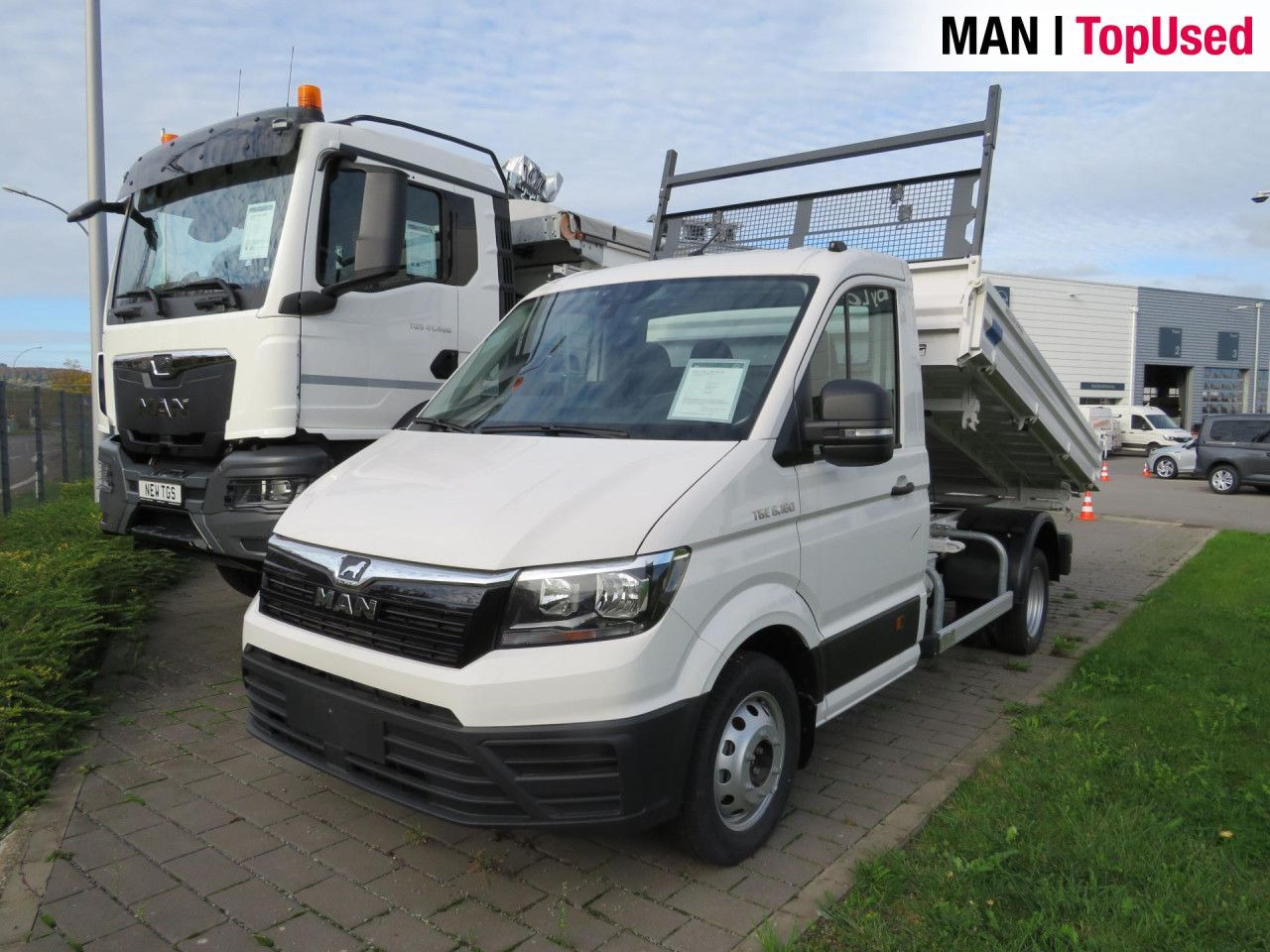 MAN TGE 6.160 4X2 L3 SB EK Kipper RWD MAN TGE 6.160 4X2 L3 SB EK Meiller-Kipper RWD - Billenőplatós kisteherautó: 2 kép. MAN TGE 6.160 4X2 L3 SB EK Kipper RWD MAN TGE 6.160 4X2 L3 SB EK Meiller-Kipper RWD - Billenőplatós kisteherautó: 2 kép.
