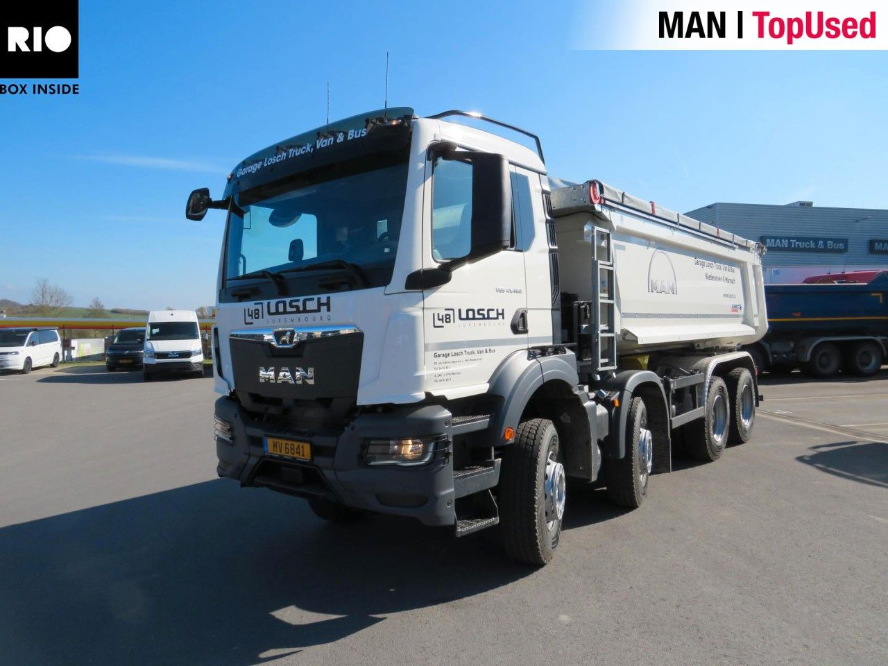 MAN TGS 41.480 8x4 BB CH Schmitz Muldenkipper - Konténerszállító: 1 kép. MAN TGS 41.480 8x4 BB CH Schmitz Muldenkipper - Konténerszállító: 1 kép.