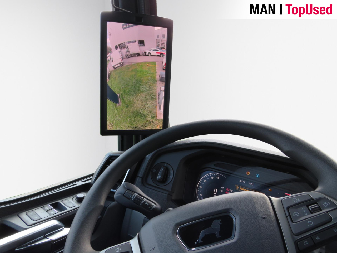 MAN TGS 18.520 4x2 LL SA - Nyergesvontató: 3 kép. MAN TGS 18.520 4x2 LL SA - Nyergesvontató: 3 kép.