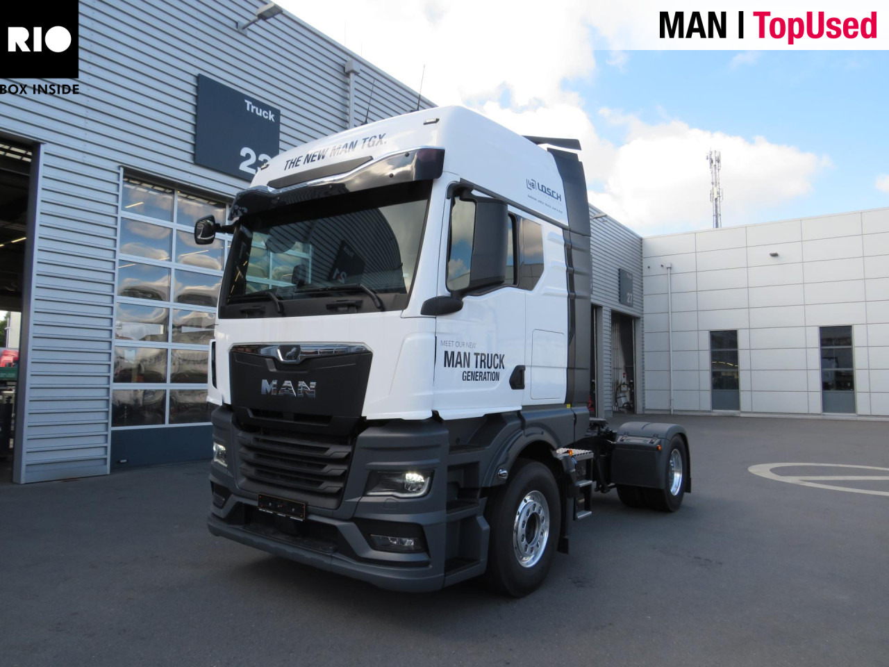 MAN TGX 18.520 4x2 LL SA Kipphydraulik ADR Retarder ZV - Nyergesvontató: 1 kép. MAN TGX 18.520 4x2 LL SA Kipphydraulik ADR Retarder ZV - Nyergesvontató: 1 kép.