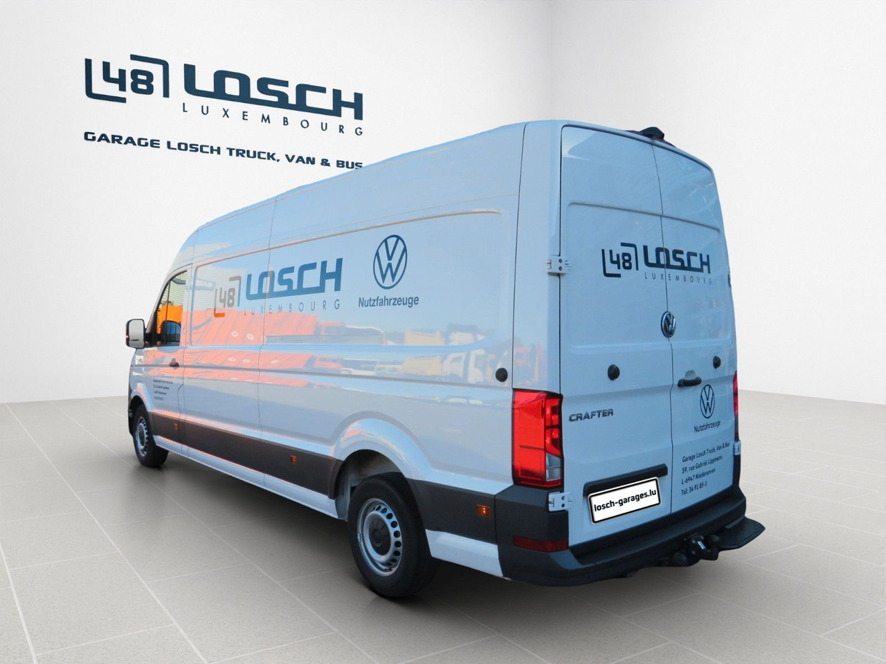 Volkswagen Crafter 35 L4H3 Kasten - Furgon: 4 kép. Volkswagen Crafter 35 L4H3 Kasten - Furgon: 4 kép.