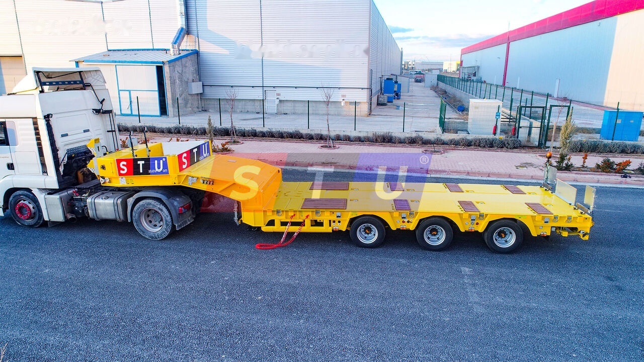 STU 3 Axle Hydraulic Steering Low Loader - Félpótkocsi mélybölcsős: 2 kép. STU 3 Axle Hydraulic Steering Low Loader - Félpótkocsi mélybölcsős: 2 kép.