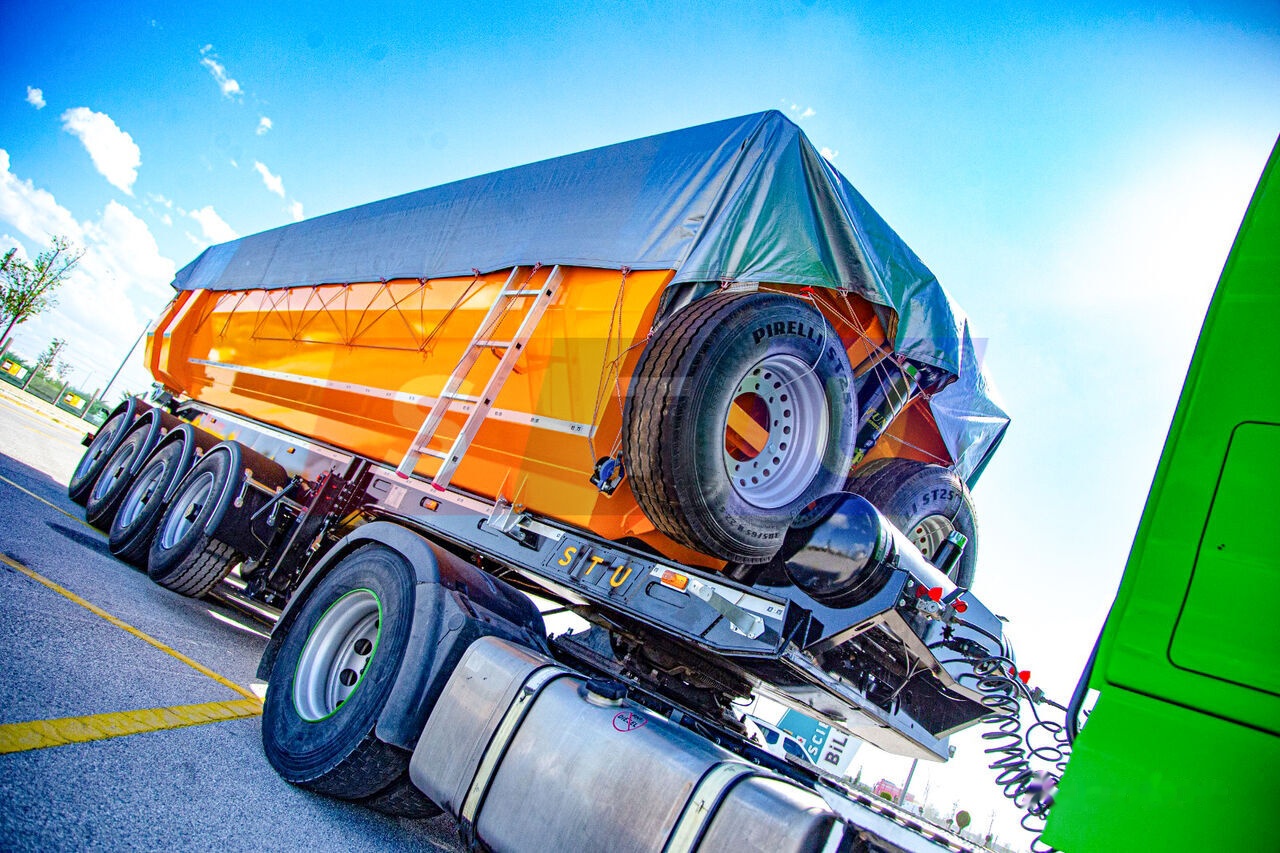 STU 4 AXLE TIPPER TRAILER / 4 ESSİEUX BENNE REMORQUE - Félpótkocsi billenőplatós: 2 kép. STU 4 AXLE TIPPER TRAILER / 4 ESSİEUX BENNE REMORQUE - Félpótkocsi billenőplatós: 2 kép.
