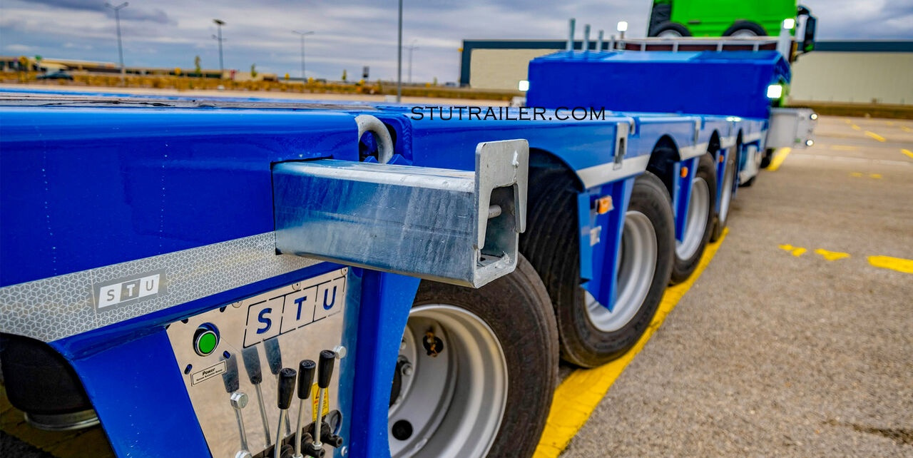 STU 5 Axle Hydraulic Steering Lowbed - Félpótkocsi mélybölcsős: 4 kép. STU 5 Axle Hydraulic Steering Lowbed - Félpótkocsi mélybölcsős: 4 kép.