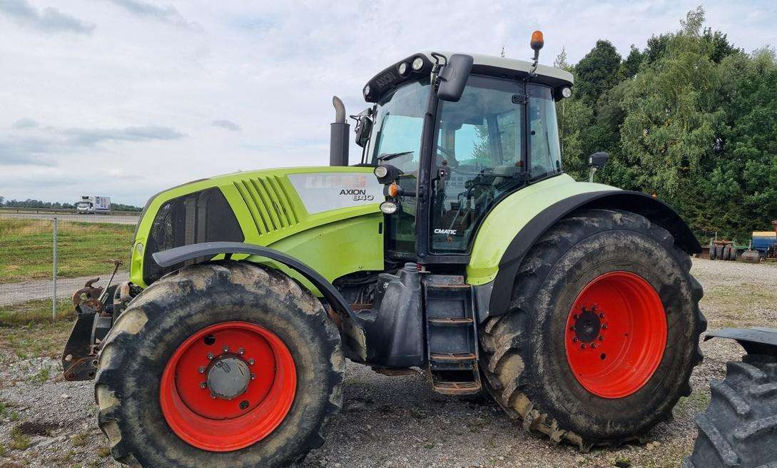 Claas Axion 840 - Traktor: 3 kép. Claas Axion 840 - Traktor: 3 kép.