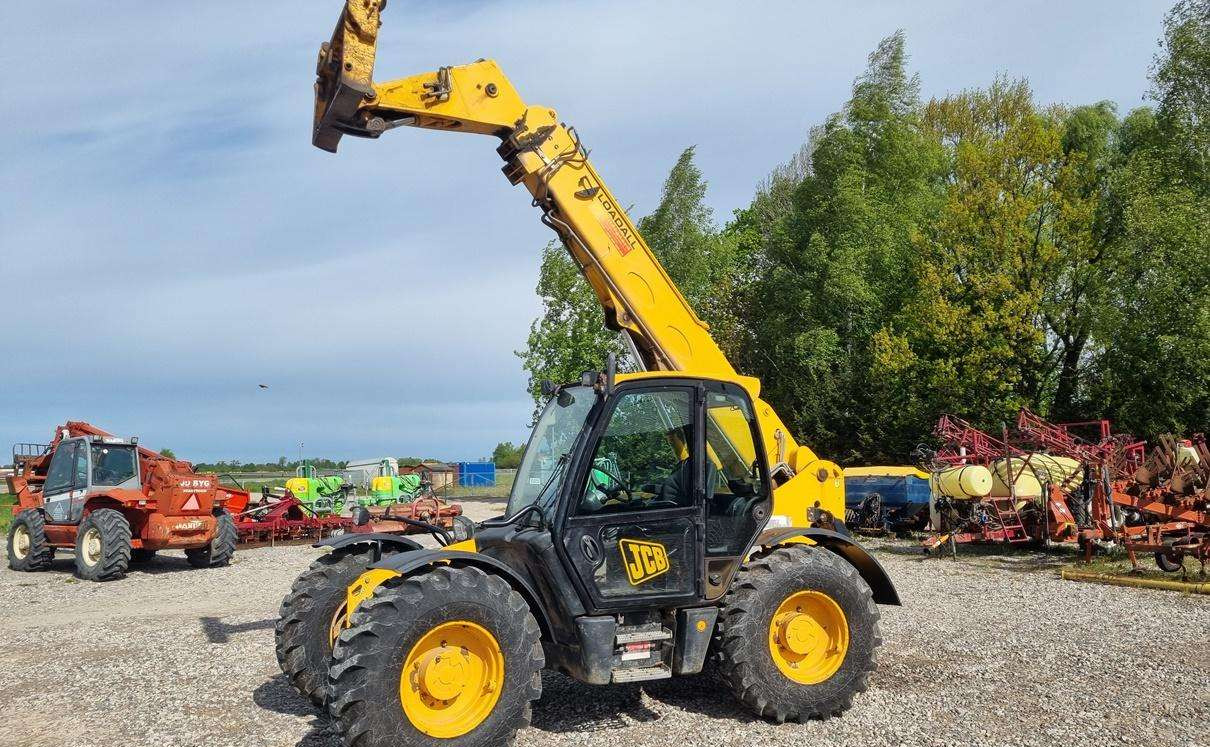 JCB 535-95 - Traktor: 1 kép. JCB 535-95 - Traktor: 1 kép.