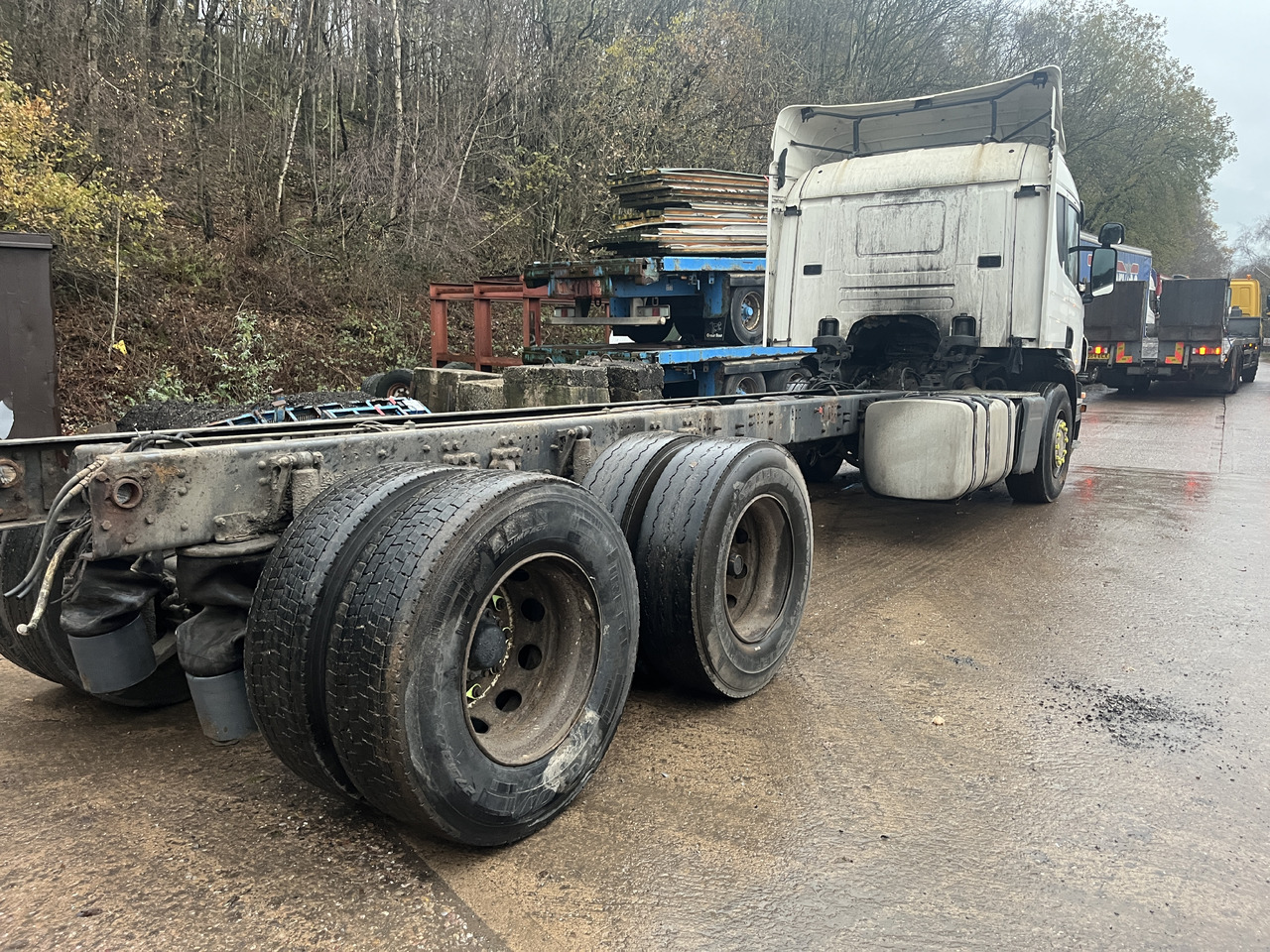 Scania P320 6x2 Chassis Cab - Alvaz teherautó: 4 kép. Scania P320 6x2 Chassis Cab - Alvaz teherautó: 4 kép.