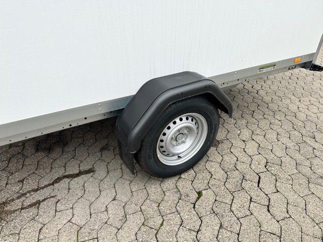 Brenderup Cargo Dynamic CD300BR1300 Rampe Kofferanhänger 1,3 to. 300x155x185cm - Pótkocsi dobozos: 2 kép. Brenderup Cargo Dynamic CD300BR1300 Rampe Kofferanhänger 1,3 to. 300x155x185cm - Pótkocsi dobozos: 2 kép.