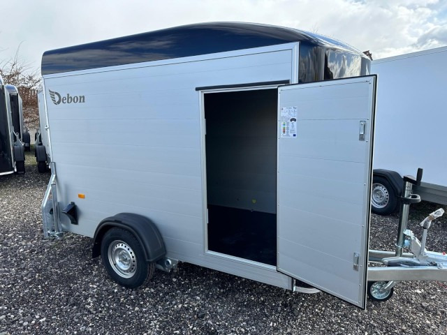 Cheval Liberte Debon Roadster 300, C300 Alu + Türe 1300 kg, 100 km/h, 300x155x190cm - Pótkocsi dobozos: 5 kép. Cheval Liberte Debon Roadster 300, C300 Alu + Türe 1300 kg, 100 km/h, 300x155x190cm - Pótkocsi dobozos: 5 kép.