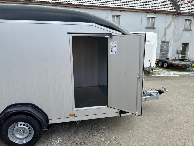 Cheval Liberte Debon Roadster 900 Alu + Türe 3500 kg, 100 km/h, 495x202x202cm - Pótkocsi dobozos: 4 kép. Cheval Liberte Debon Roadster 900 Alu + Türe 3500 kg, 100 km/h, 495x202x202cm - Pótkocsi dobozos: 4 kép.