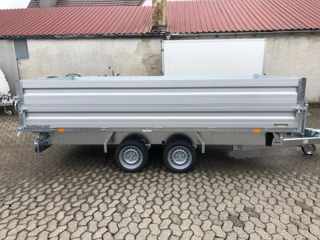 Humbaur 3-Seitenkipper HTK 3500.41 Alu mit BW-Aufsatz, 4100 x 2100 x 350 mm, 3,5 to. - Pótkocsi billenőplatós: 3 kép. Humbaur 3-Seitenkipper HTK 3500.41 Alu mit BW-Aufsatz, 4100 x 2100 x 350 mm, 3,5 to. - Pótkocsi billenőplatós: 3 kép.