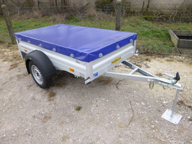 Humbaur HA 752111 mit Flachplane, 2050 x 1100 x 350 mm - Autó utánfutó: 1 kép. Humbaur HA 752111 mit Flachplane, 2050 x 1100 x 350 mm - Autó utánfutó: 1 kép.