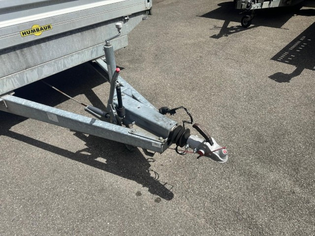 Humbaur HT 35 52 25 GR Hochlader 3,5 to. 5220 x 2470 x 350 mm - Autó utánfutó: 2 kép. Humbaur HT 35 52 25 GR Hochlader 3,5 to. 5220 x 2470 x 350 mm - Autó utánfutó: 2 kép.