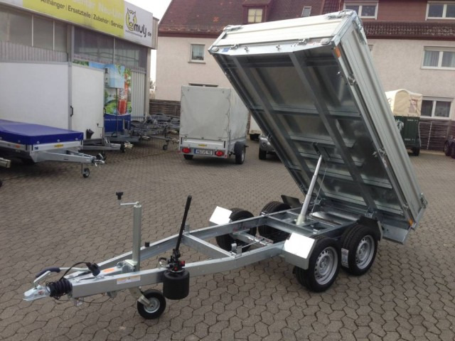 Humbaur HUK 202715 Heckkipper 2,0 t. 2680 x 1500 x 300mm - Pótkocsi billenőplatós: 2 kép. Humbaur HUK 202715 Heckkipper 2,0 t. 2680 x 1500 x 300mm - Pótkocsi billenőplatós: 2 kép.