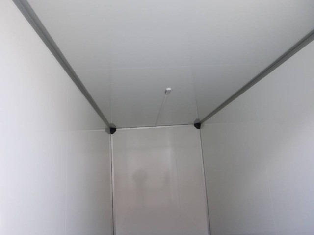 Humbaur Koffer HK 253218-20 PF30, 2,5 to. 3185x1730x1885mm - Pótkocsi dobozos: 5 kép. Humbaur Koffer HK 253218-20 PF30, 2,5 to. 3185x1730x1885mm - Pótkocsi dobozos: 5 kép.