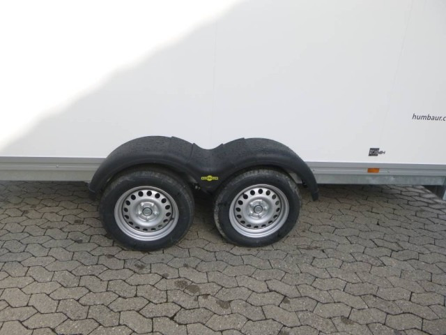 Humbaur Koffer HK 253218-20 PF30, 2,5 to. 3185x1730x1885mm - Pótkocsi dobozos: 3 kép. Humbaur Koffer HK 253218-20 PF30, 2,5 to. 3185x1730x1885mm - Pótkocsi dobozos: 3 kép.