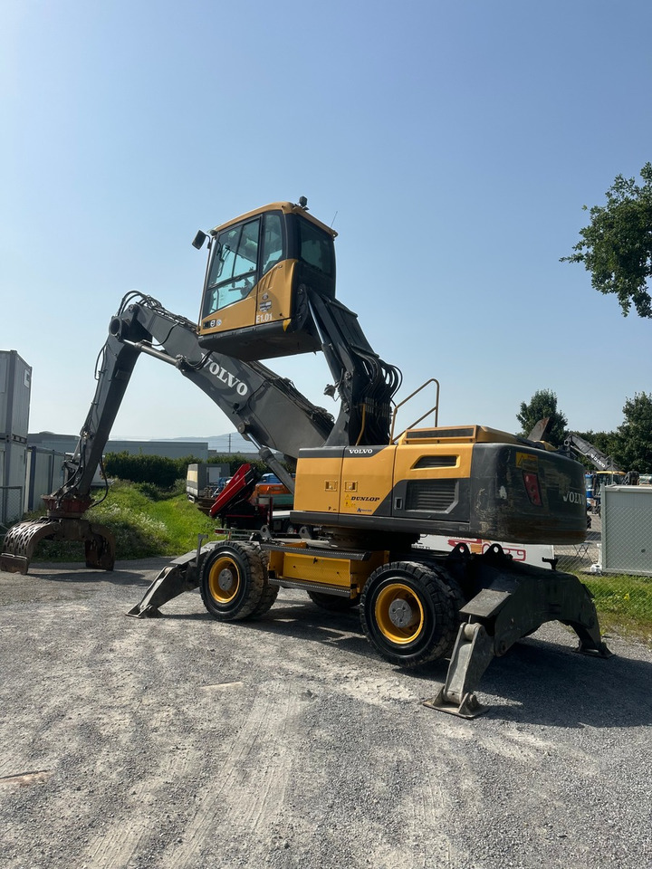 VOLVO EW 210 D 24t Greifer - Kotrógép: 4 kép. VOLVO EW 210 D 24t Greifer - Kotrógép: 4 kép.